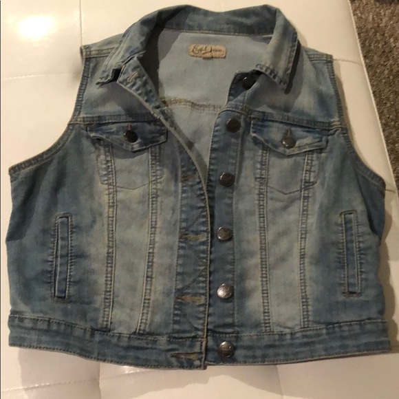 Jean vest - Picture 1 of 2